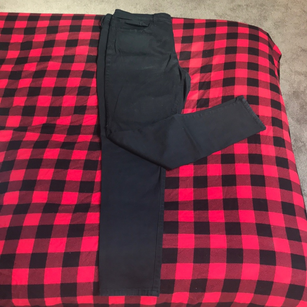 Black skinny jeans